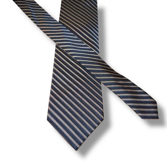 Peter Millar Navy Blue & Steel Blue Striped 100% Silk Hand Folded Neck Tie - Picture 1 of 6
